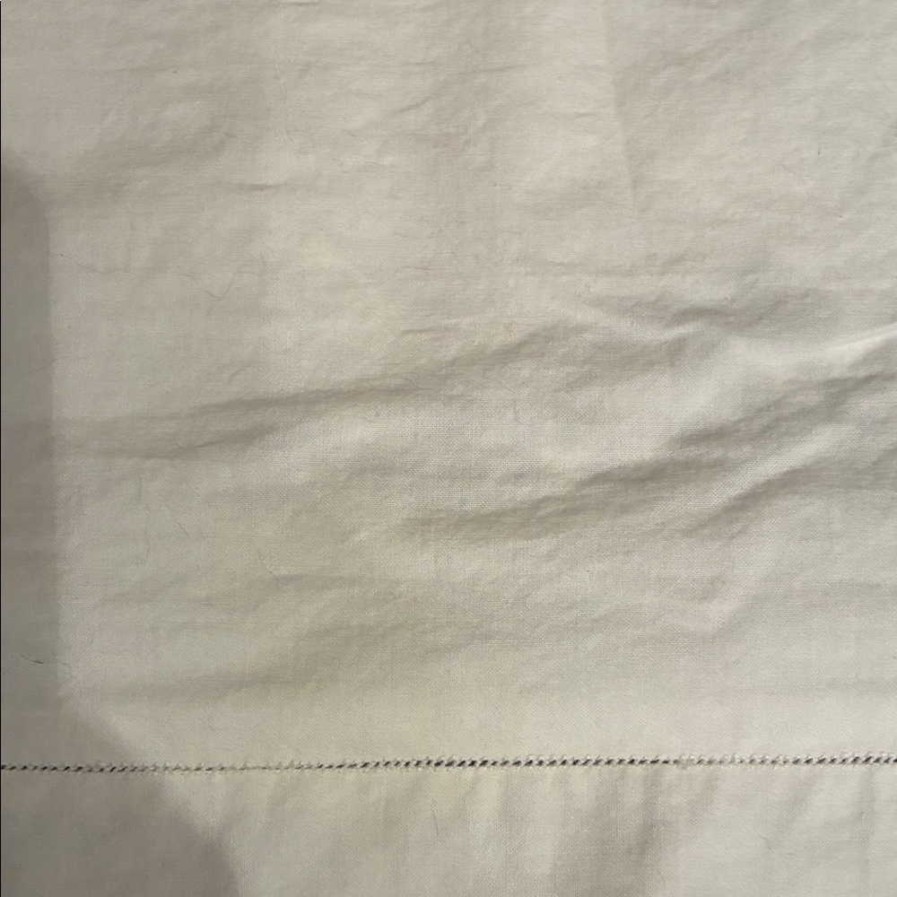 Embroidered White Pillowcase - Picture 10 of 10